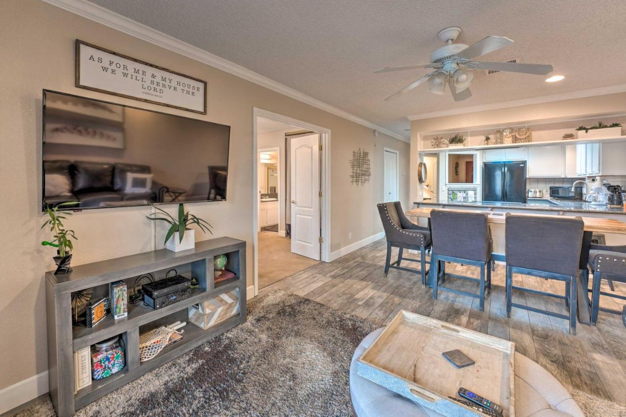 Lake Havasu Condo With Pool Access 1 Block To Beach Lake Havasu City Bagian luar foto
