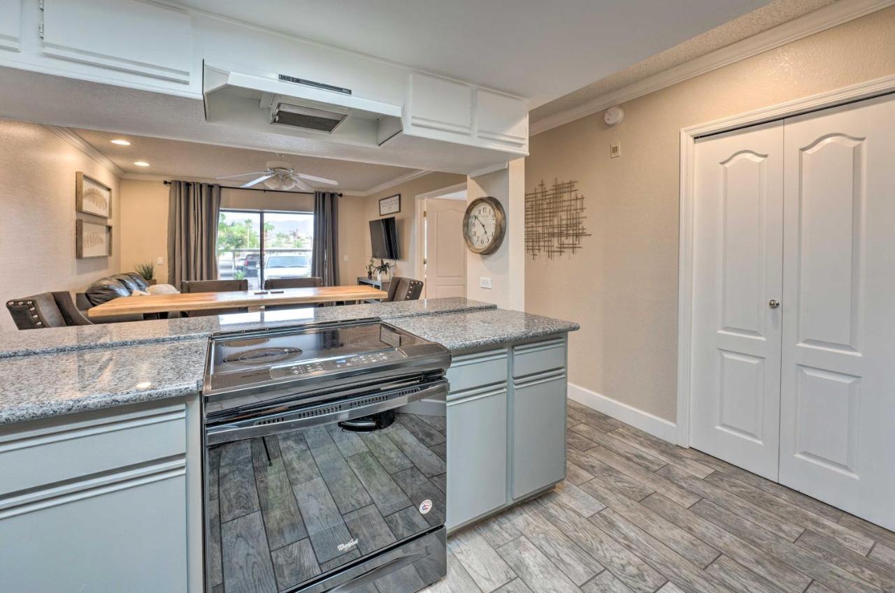 Lake Havasu Condo With Pool Access 1 Block To Beach Lake Havasu City Bagian luar foto